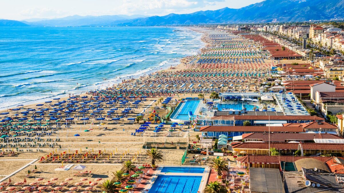 «Aste subito»: spiagge nel mirino dell’Agcom