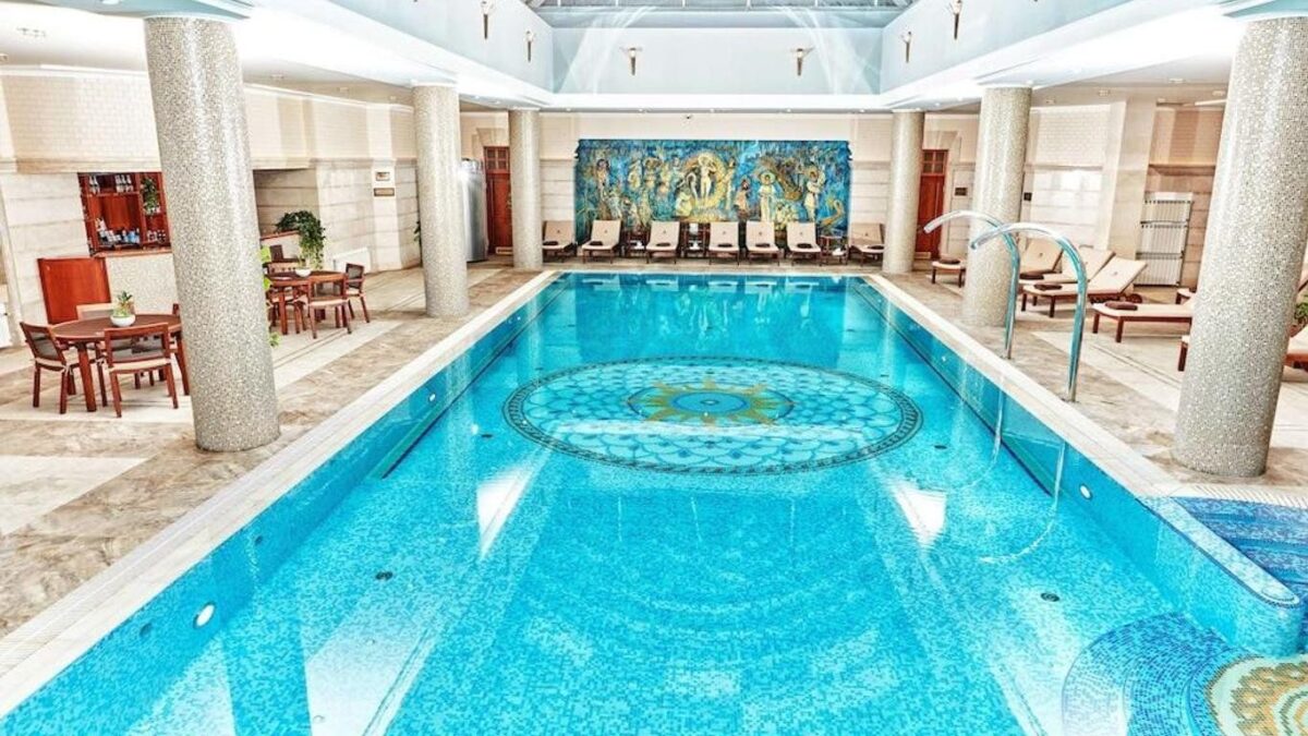 Il Premier Palace di Kiev, l’albergo dei segreti (e dei misteri) tra Russia e Ucraina