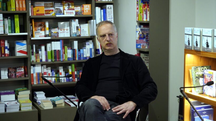 Il romanziere ha fregato le «volpi» di viale Mazzini