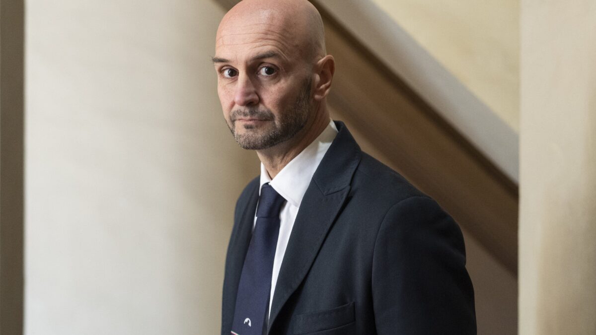 «Decisione allucinante, dimenticate le radici cristiane del continente»