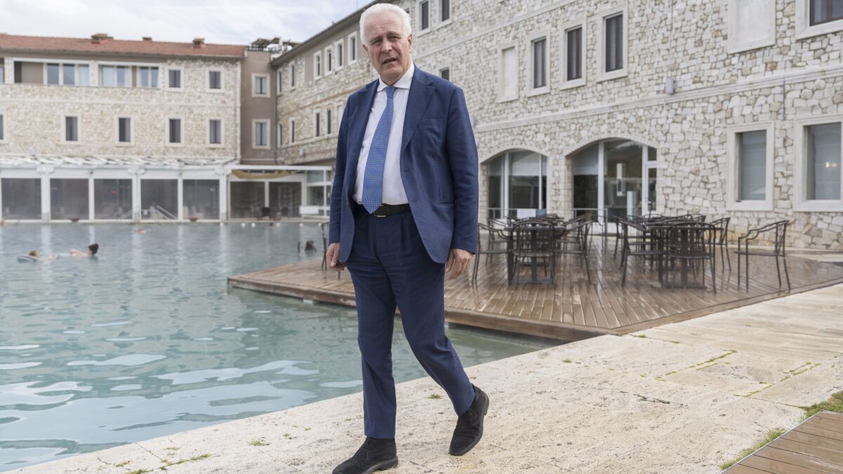 Il ministero boccia il modello Careggi. Giani se ne infischia: «Non si discute»
