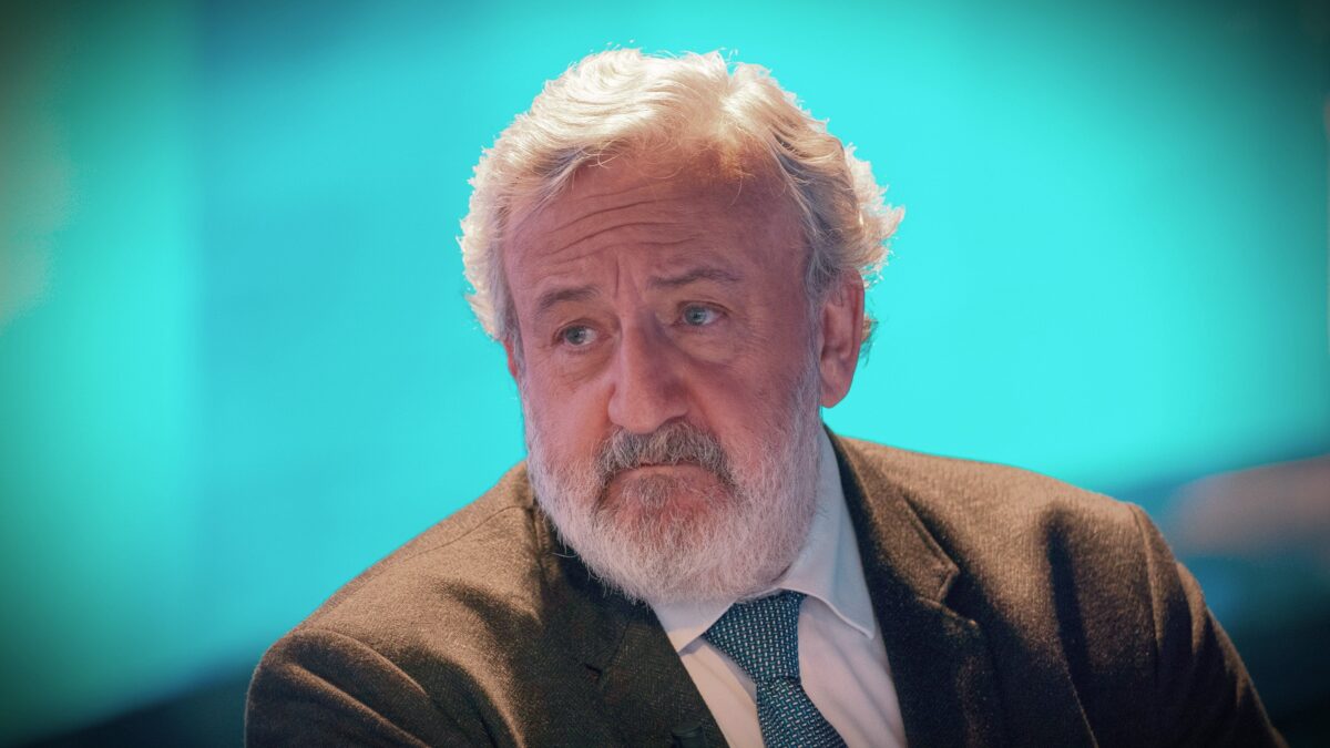 L’uomo macchina del «sistema» pronto a svelare la chat di Emiliano