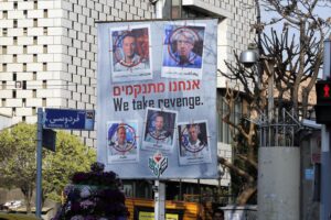 Consolato colpito, l’Iran promette vendetta