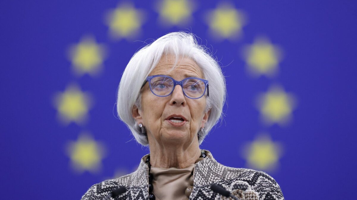L’inflazione comincia a chinare la testa: Bce senza più scuse