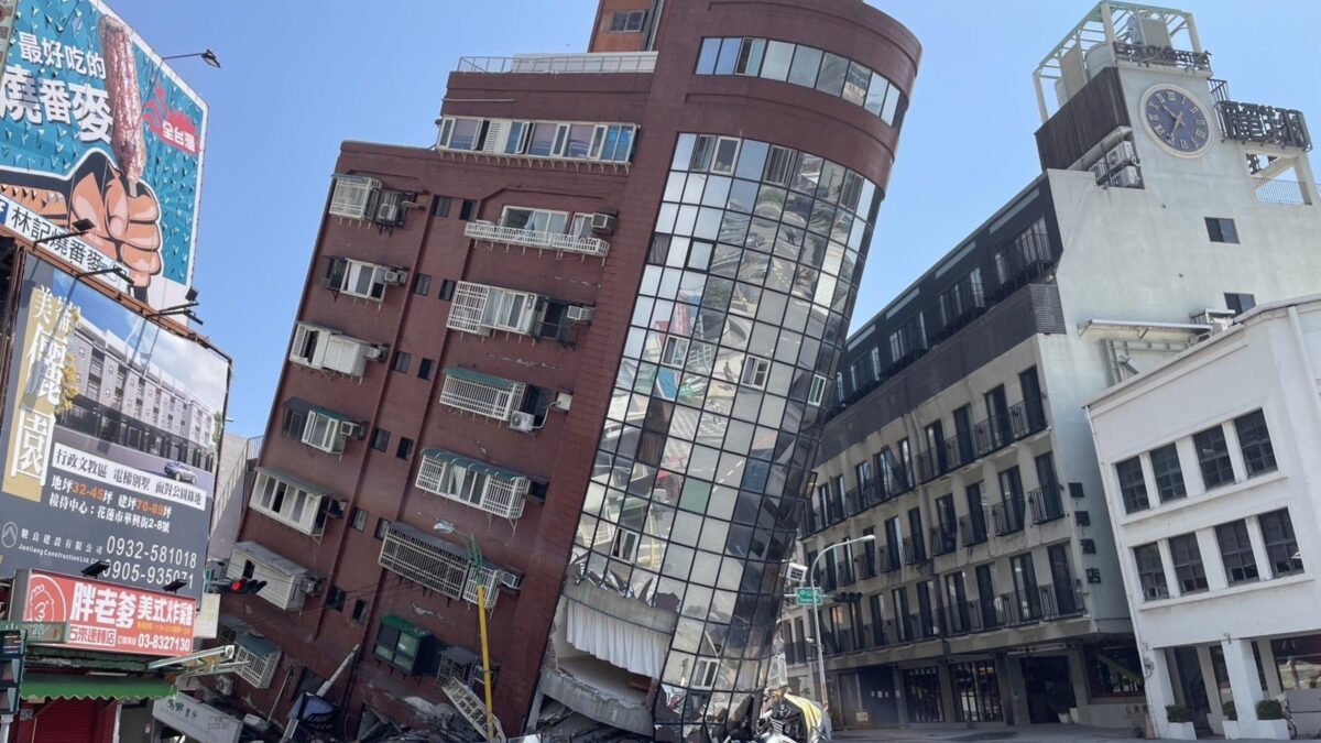 Il sisma mette in ginocchio Taiwan e le sue megafabbriche di microchip