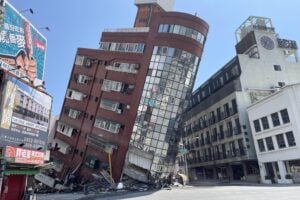 Il sisma mette in ginocchio Taiwan e le sue megafabbriche di microchip