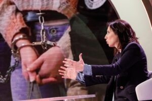 La Schlein fa dietrofront sulla Salis. Fratoianni ripesca Ignazio Marino