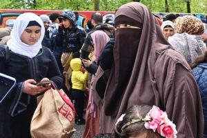 Tunisino convertito pestato dagli islamici mentre si straparla di Ramadan per tutti