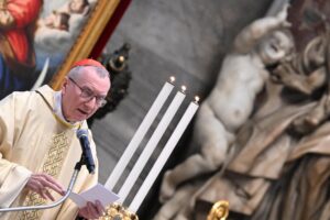 Aborto, il Vaticano si schiera con il governo