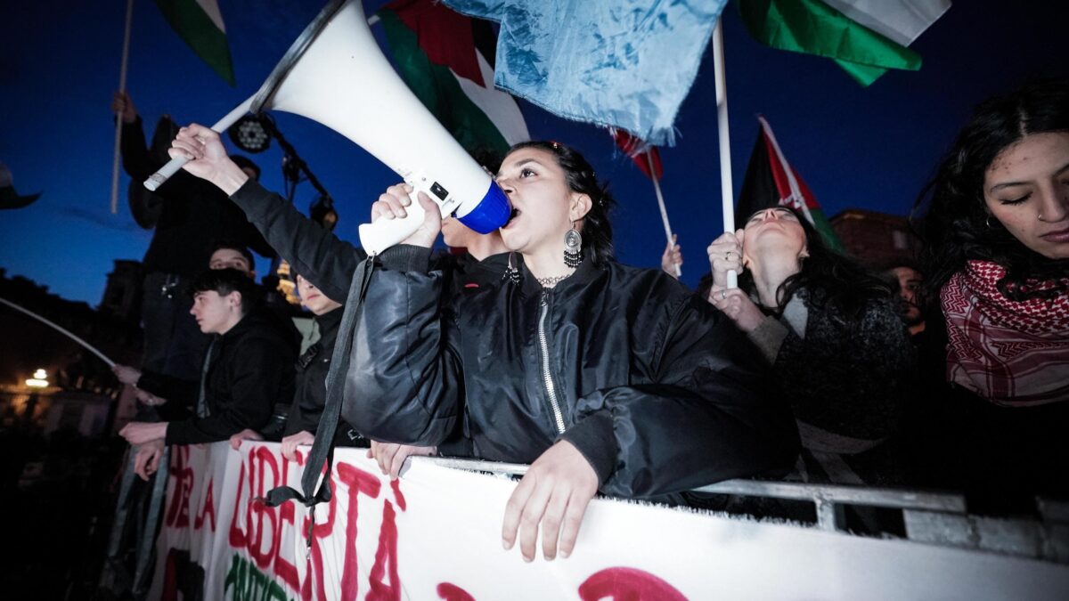 L’antifascismo in assenza di fascismo serve a guadagnare potere (e soldi)