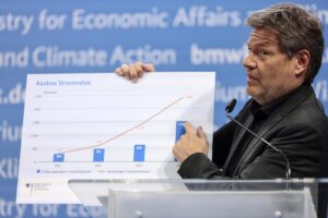 Berlino, truffa dei verdi sullo stop al nucleare