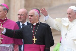Francesco attacca ancora padre Georg: «Da lui mancanza di umanità e nobiltà»