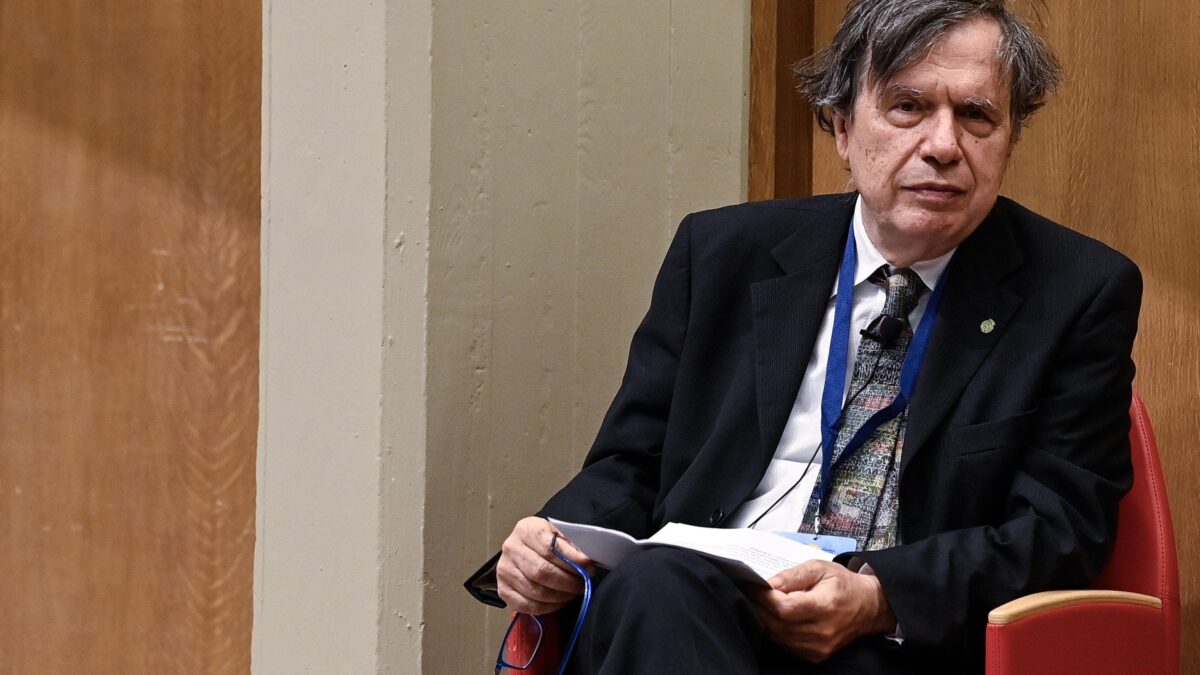Quei professori a chiamata (politica) che tacevano sugli sprechi del Covid