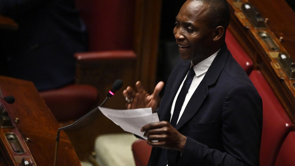 La famiglia Soumahoro a processo si scanna
