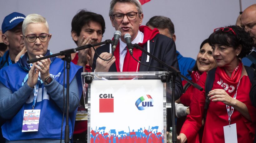 Landini denuncia divieti al dissenso mentre fa un comizio anti governo