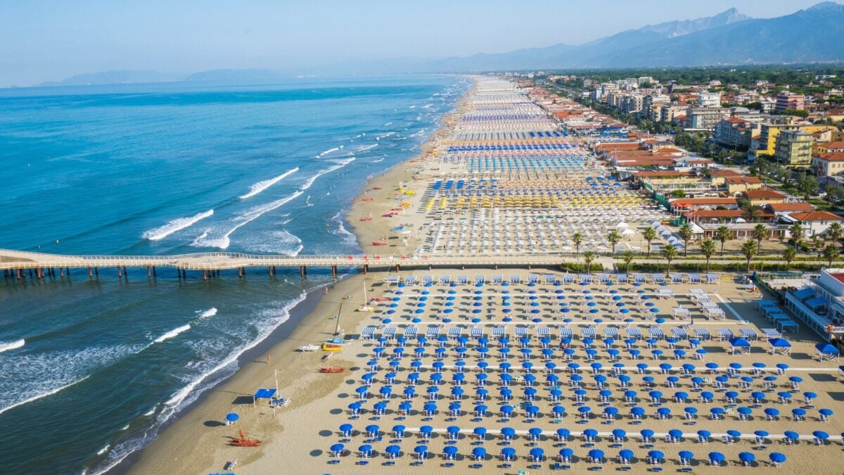 L’Europa vuole prendersi i lidi italiani di pregio: da Mondello alla Versilia