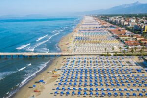 L’Europa vuole prendersi i lidi italiani di pregio: da Mondello alla Versilia