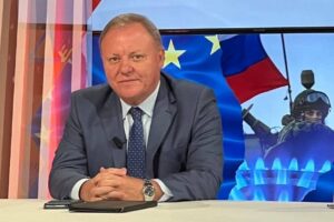 Ma la caccia alle streghe continua: «Fdi candida il negazionista Berlato»