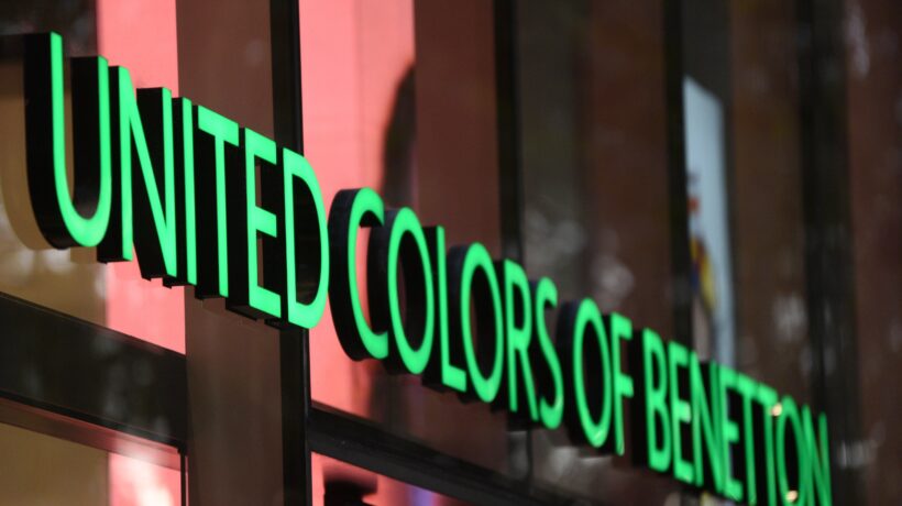 I maglioni colorati hanno perso 1 miliardo
