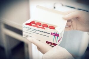 Aifa sapeva dei danni da vaccino ma ha sconsigliato di fare i test