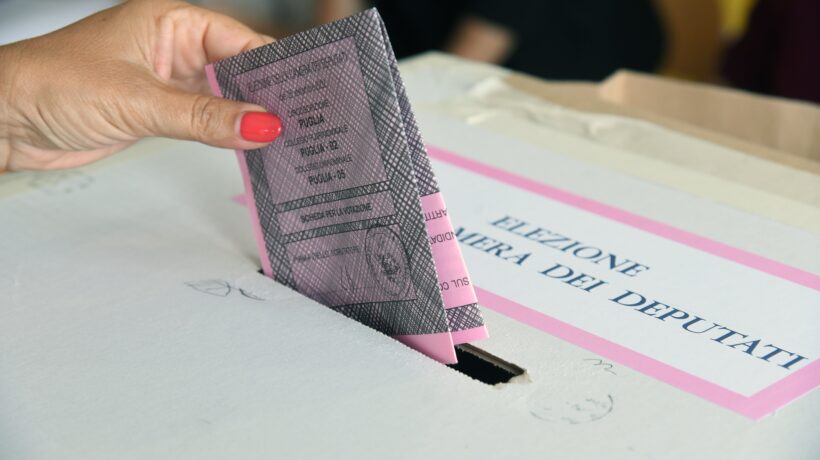 Tre milioni di italiani residenti all’estero rischiano di restare senza diritto di voto