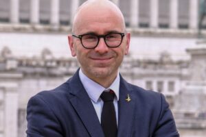 «Lo Stato investirà nelle quotate in Borsa»