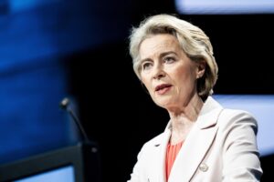 Arriva il conto Ue: 70 miliardi di tagli