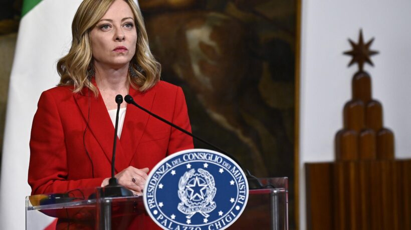 Meloni da Vox: «La famiglia non si tocca»