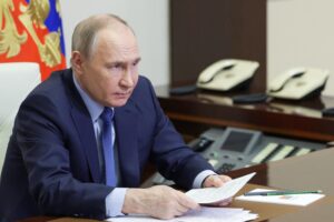 Espropri di Putin, la politica cade dal pero