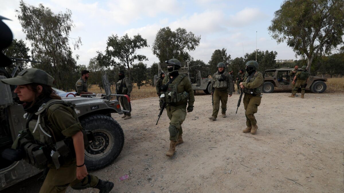 Ostaggi liberi senza stop alle ostilità. Hamas apre all’ipotesi di una tregua