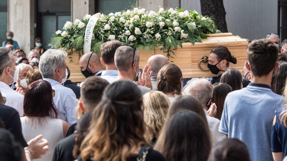 Così gli «esperti» di vaccinazioni hanno mandato Camilla a morire