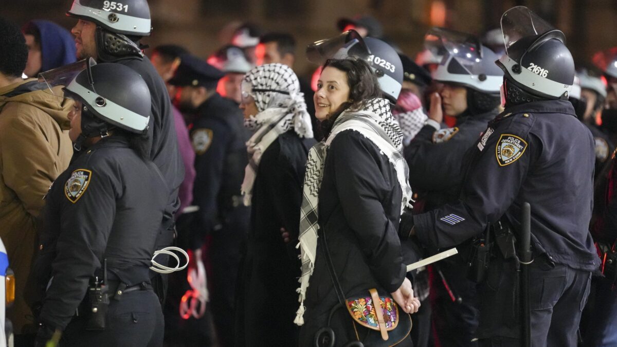 «I pro Gaza addestrati ai disordini». La Columbia annulla le feste di laurea