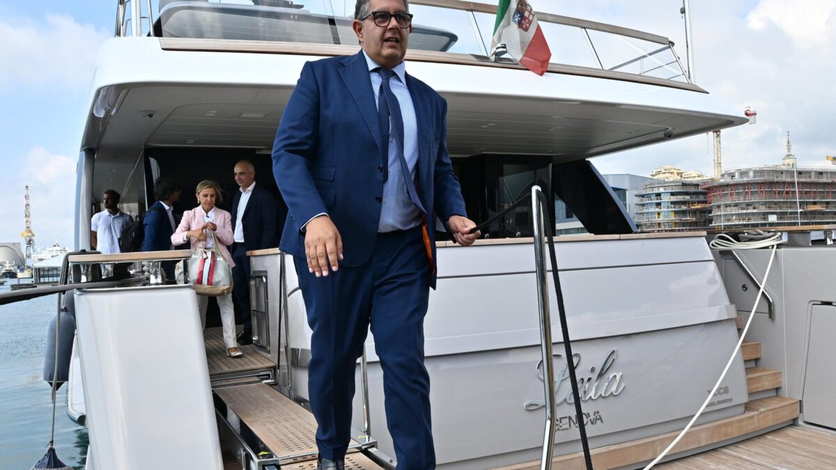 Torna il tifo per contributi statali. Pd schizofrenico, Lega e Fi d’accordo