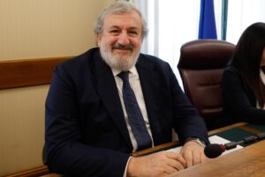 Emiliano nel pallone sulla visita ai Capriati