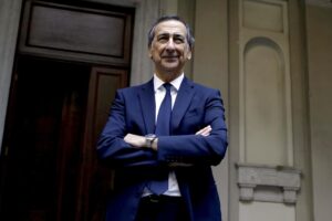 Sala si sveglia: «Nesso tra stranieri e reati»