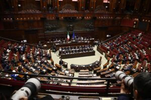 Emendamenti azzurri per fermare lo «spalma crediti» del Superbonus