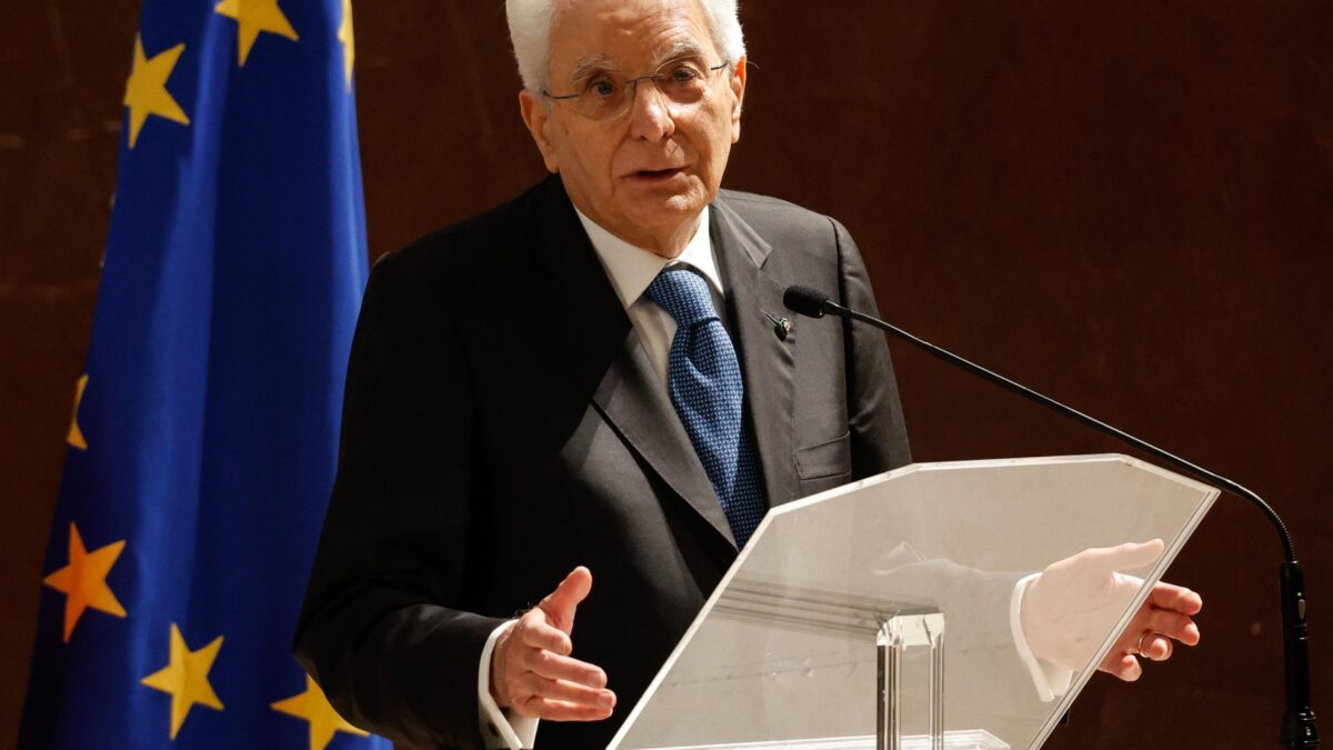 Mattarella prepara il suo blitz per il voto