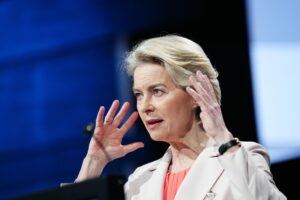 «I fondi di Bruxelles solo se fai le riforme». L’Ursula II minaccia di cancellare gli Stati