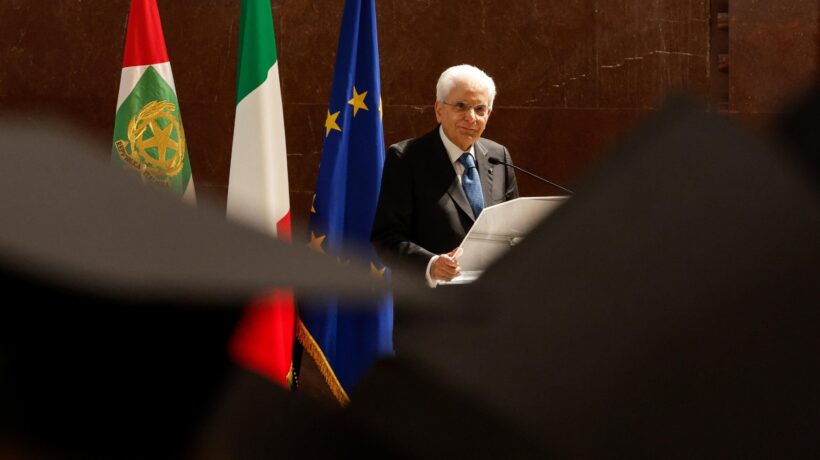 Giallo Mattarella per i 50 anni della Consob