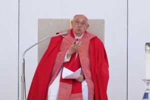 Francesco si scusa: «Non volevo offendere»