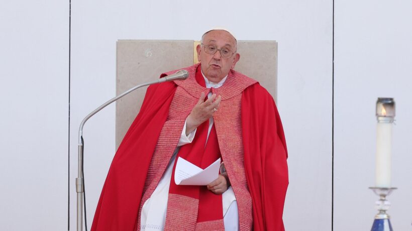 Francesco si scusa: «Non volevo offendere»