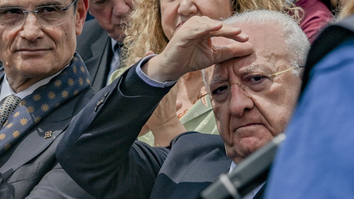 Caro De Luca, faccia il comico a tempo pieno