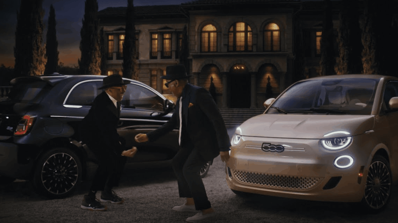 Lo spot negli Usa scimmiotta l’Italia per risollevare le vendite della 500e