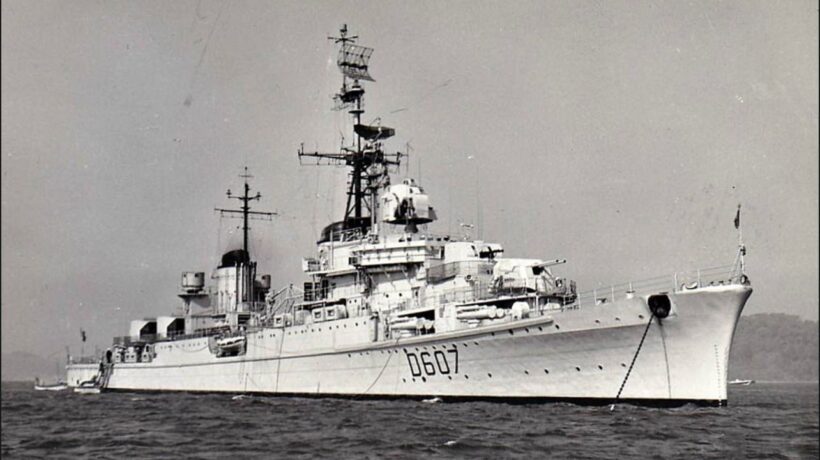 L'ex «Scipione Africano» in servizio con la marina francese con il nome di «Guichen» (D-607)