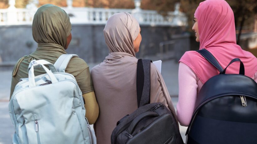 Sottomessi all’islam: Dante espulso da scuola