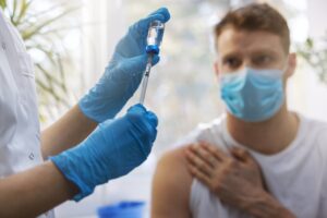I medici erano così certi della sicurezza dei sieri che pretesero l’immunità