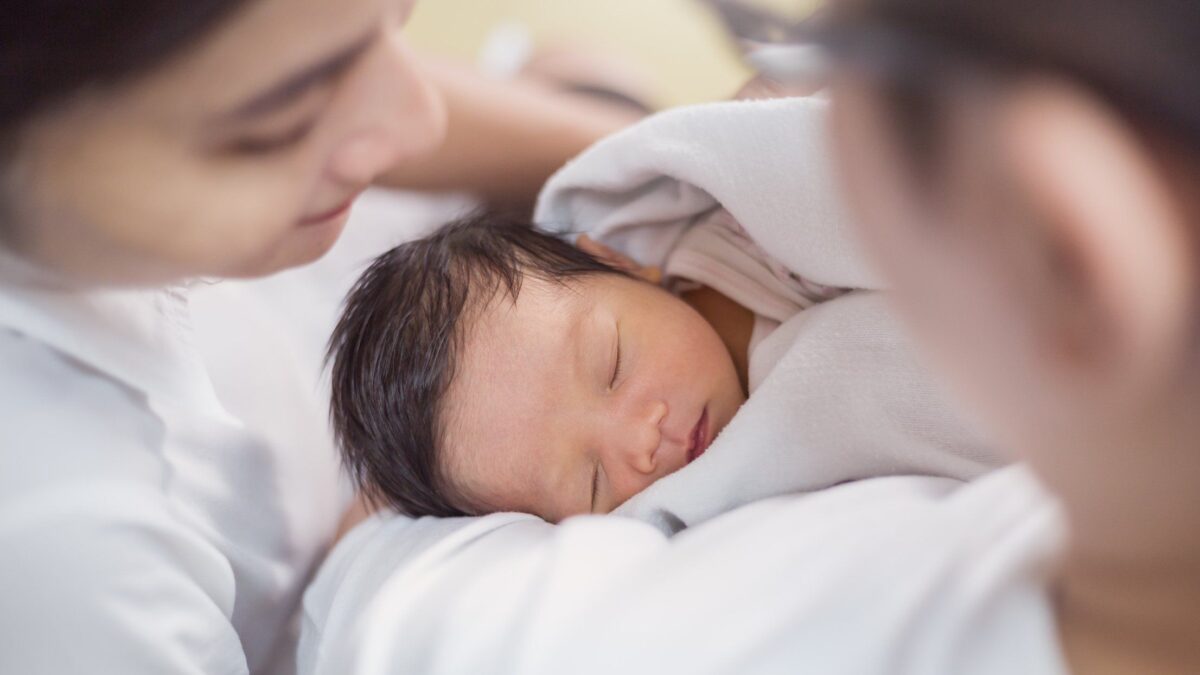 Per fare figli servono valori, più che sussidi