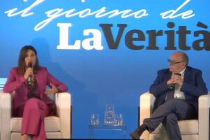Santanchè: «Italia leader mondiale del turismo congressuale»