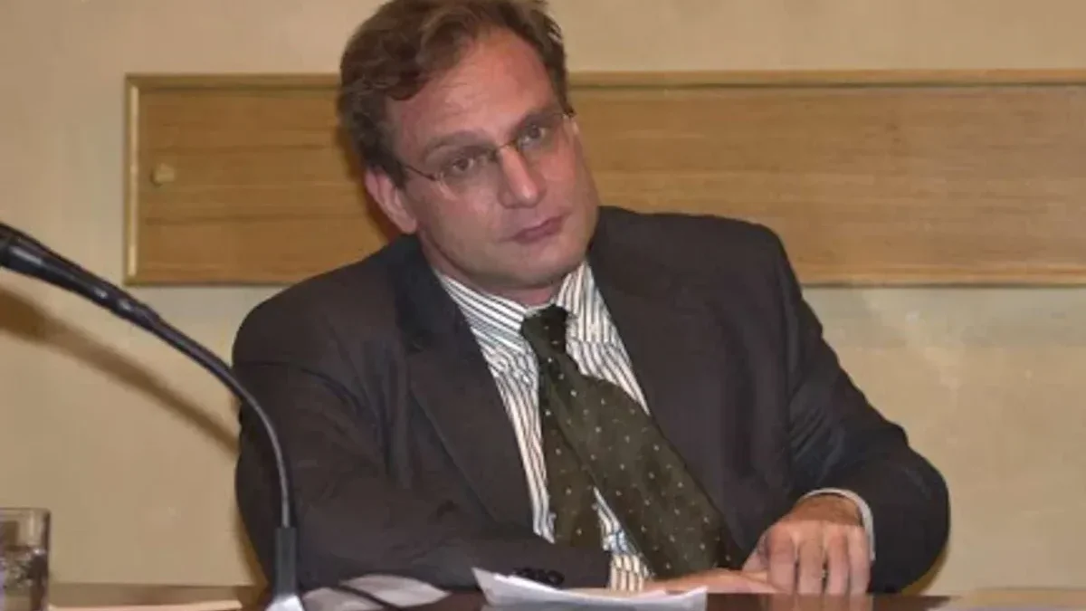 Alessandro Mangia: «Su Astrazeneca indaghino le Camere»
