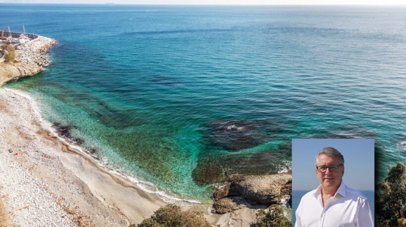 «La spiaggia privata promessa da Toti? Balle, ecco perché»